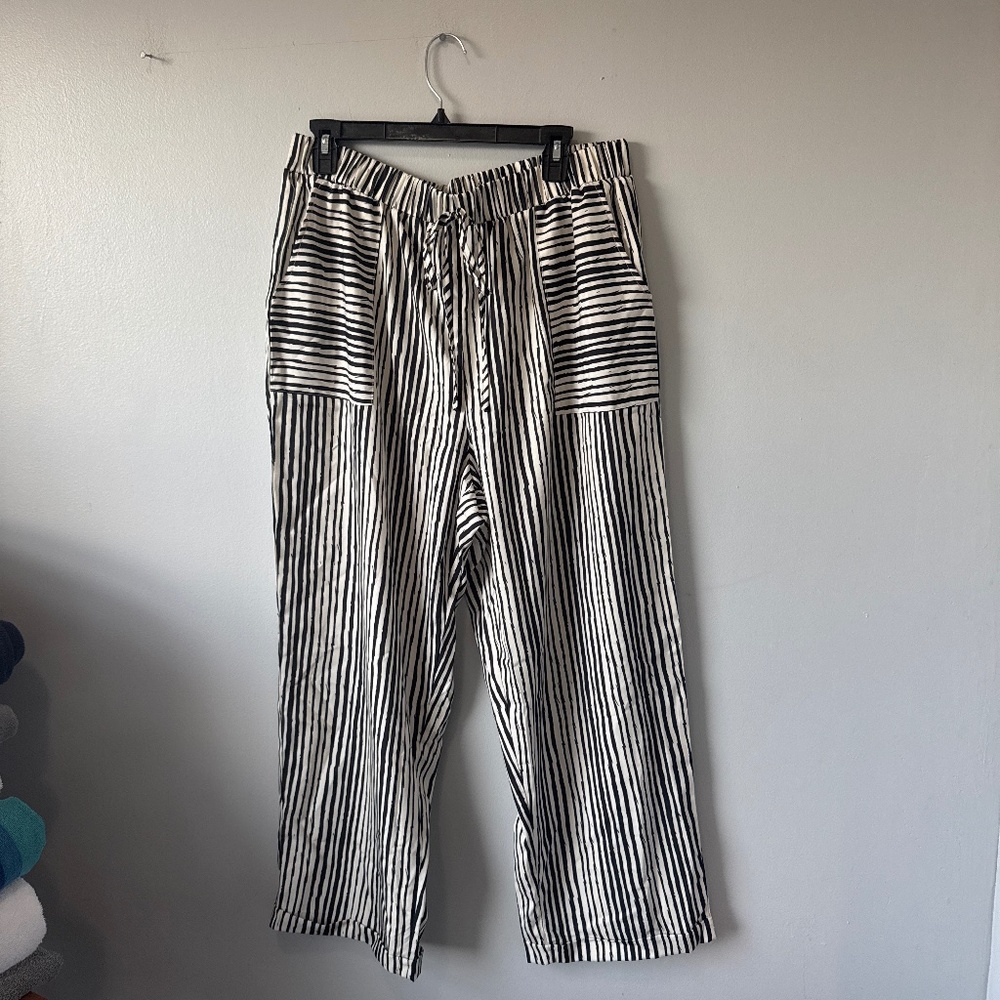 SHEIN black and cream lightweight elastic waist pant
